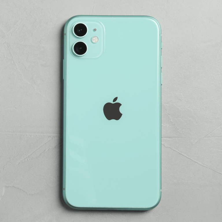 Read more about the article Apple Marketing Strategy: How Apple Redefined Branding, Innovation, and Consumer Desire