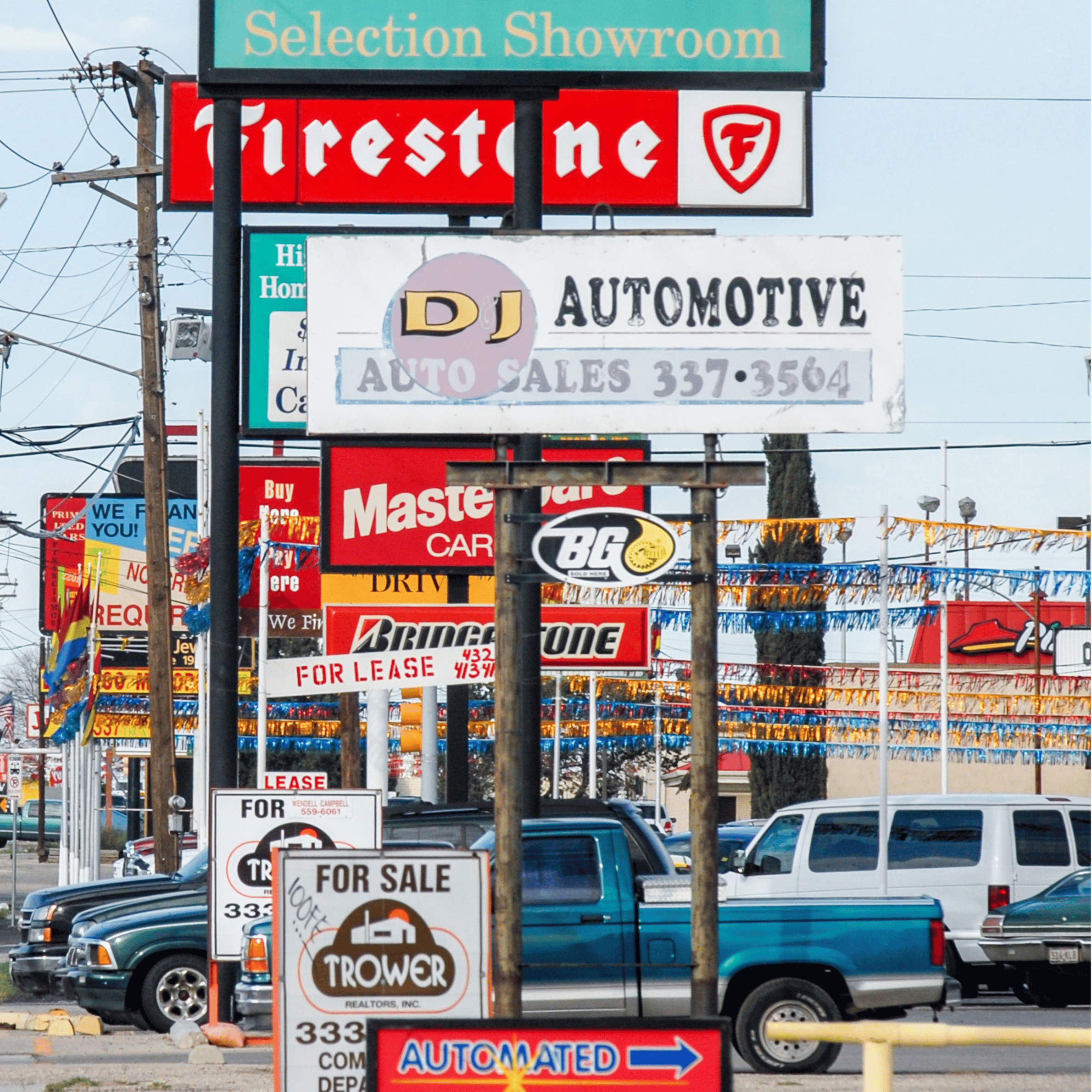 Read more about the article The History of Advertising: From Early Forms of Persuasion to Integrated Marketing Communication